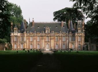 قصر لويس الرابع عشر