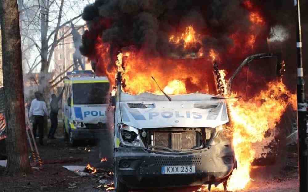 احتجاجات عنيفة في السويد