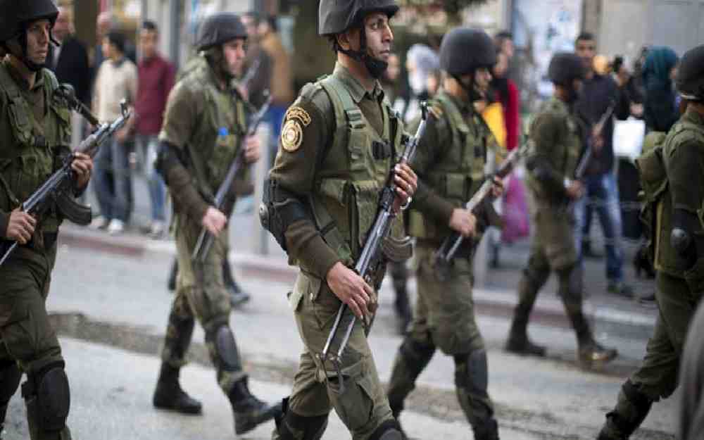 عناصر أمنية تابعة للسلطة الفلسطينية