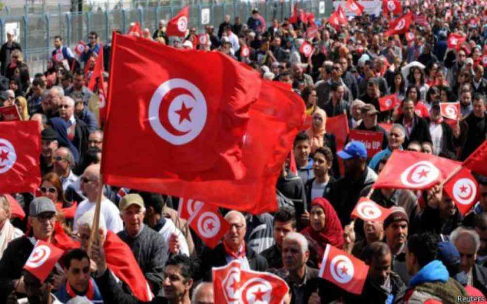 إحباط انقلاب في تونس