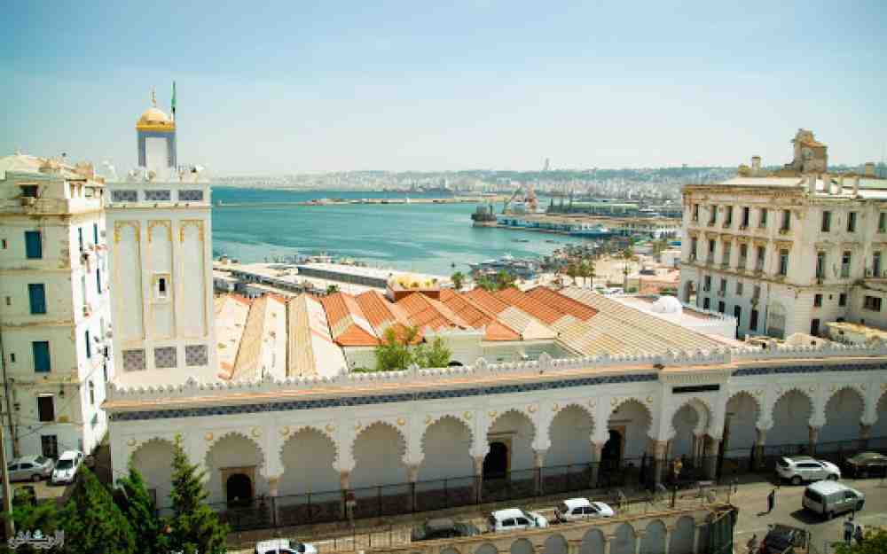 فتح المساجد في الجزائر