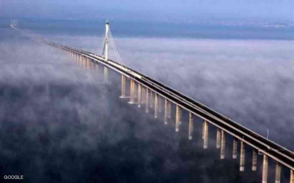 أطول جسر فوق الماء