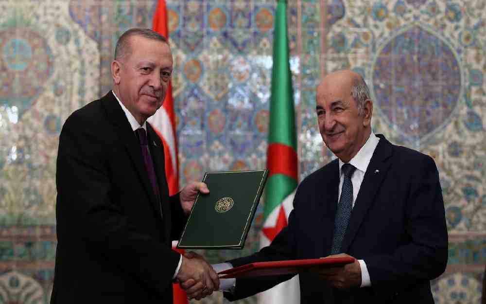 العلاقات الجزائرية التركية