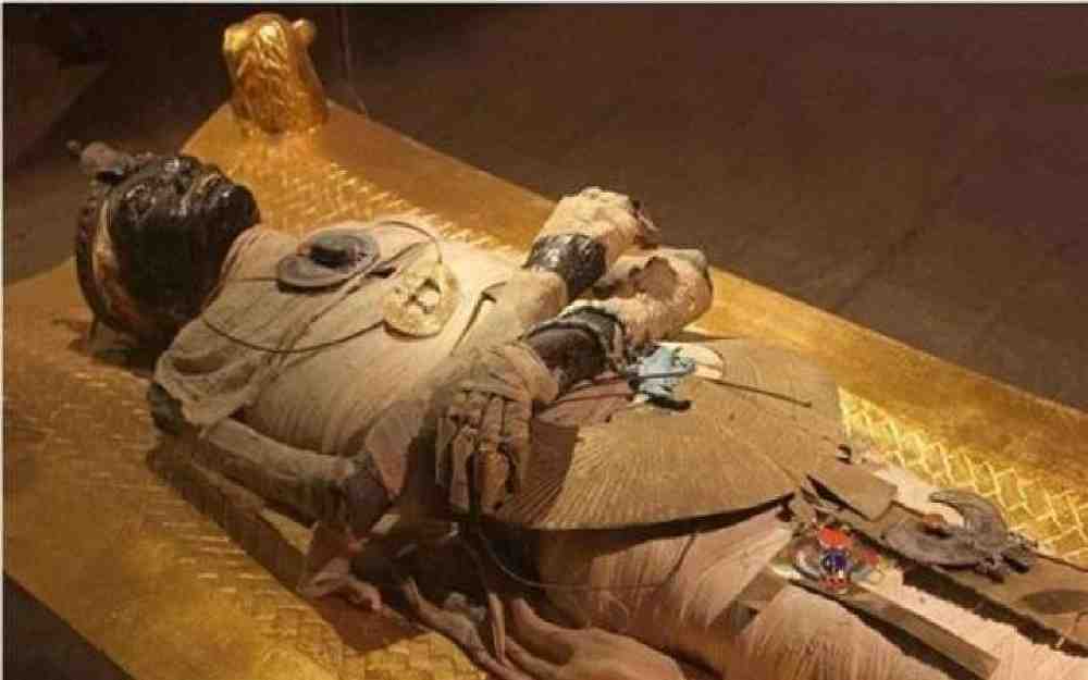 أول مومياء مصرية حامل