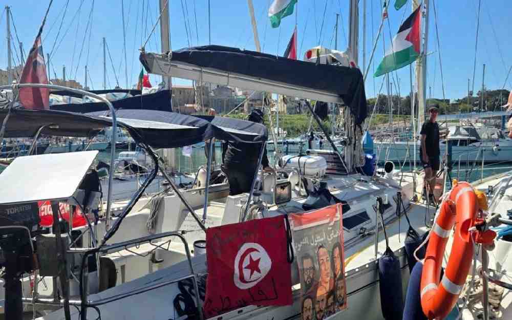 قوارب من أسطول الصمود