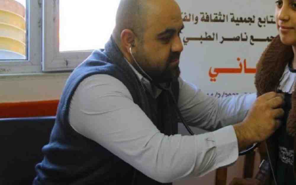 الطبيب الفلسطيني حمدي النجار