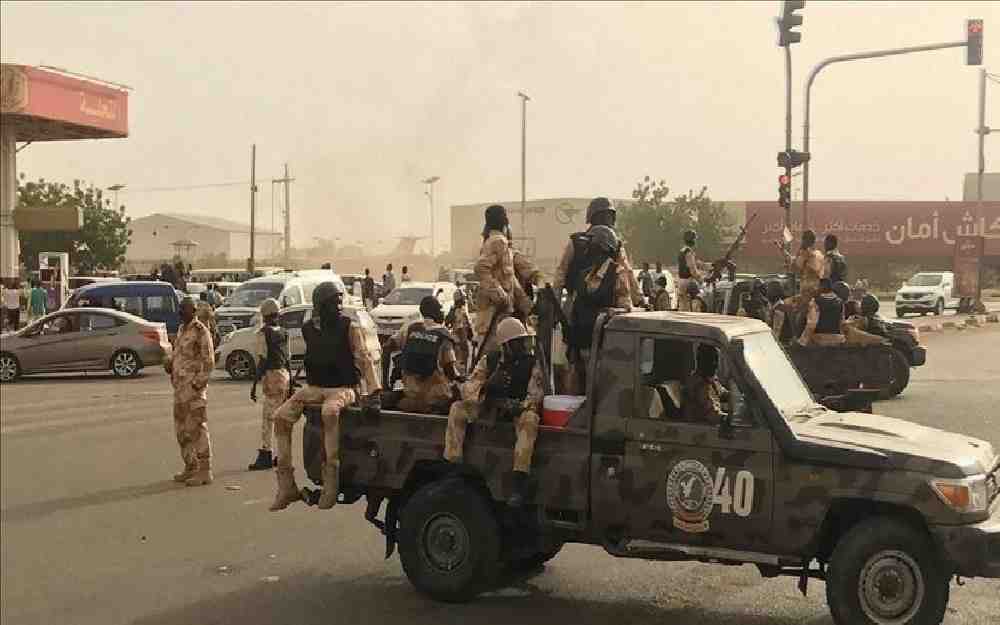 معارك بالأسلحة الثقيلة في الخرطوم