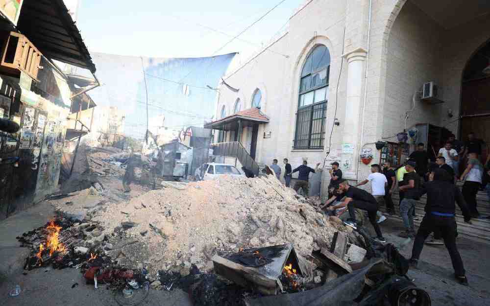استشهاد 7 فلسطينيين