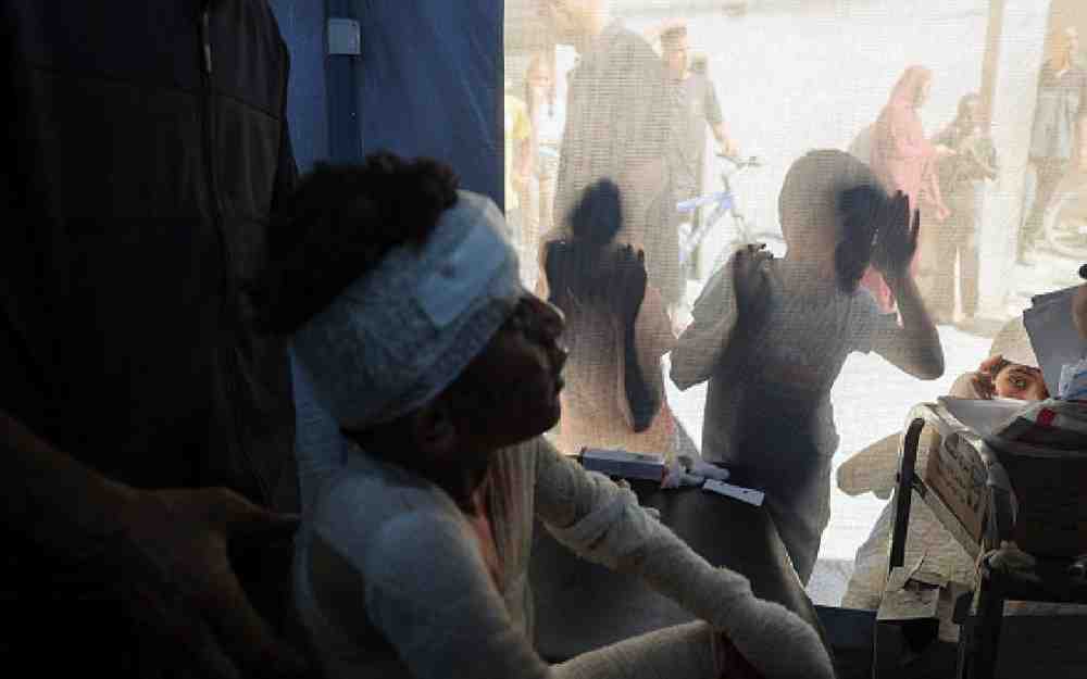 قصف مناطق متفرقة وسط قطاع غزة