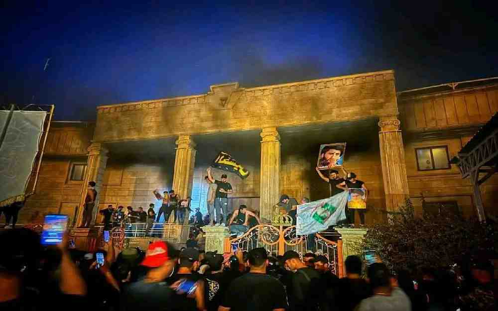 السفارة السويدية في وسط بغداد