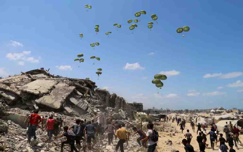 استشهاد 9 فلسطينيين