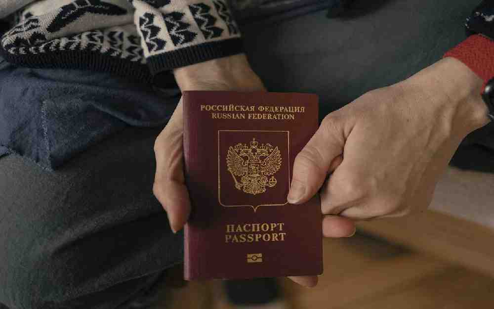 عدم منح تأشيرات "شنغن" للمواطنين الروس
