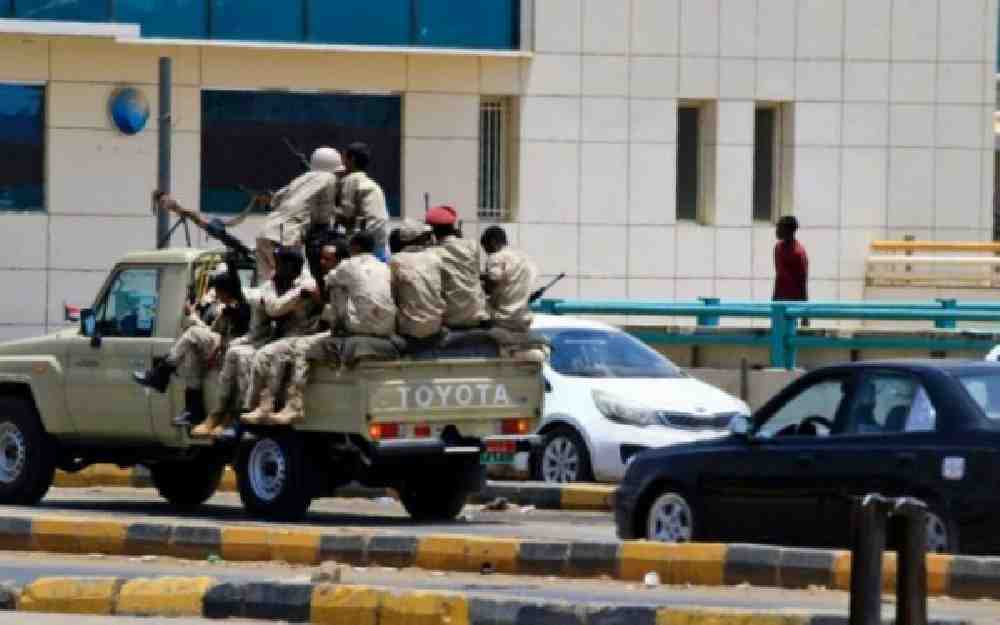 القيام بمحاولة انقلابية في السودان