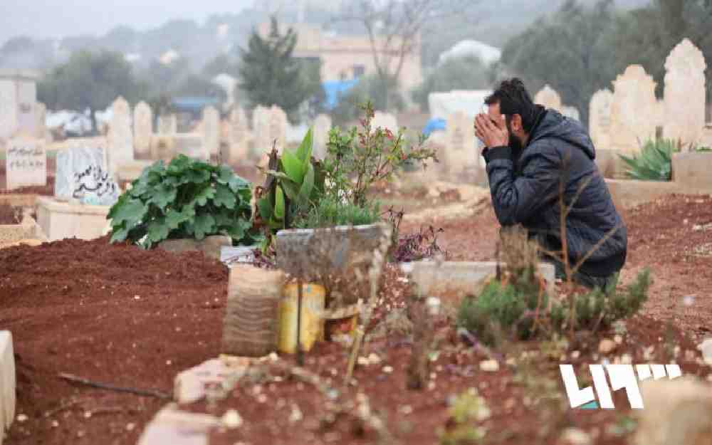 سيارة دفن الموتى في مدينة حلب