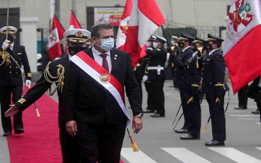 رئاسة بيرو