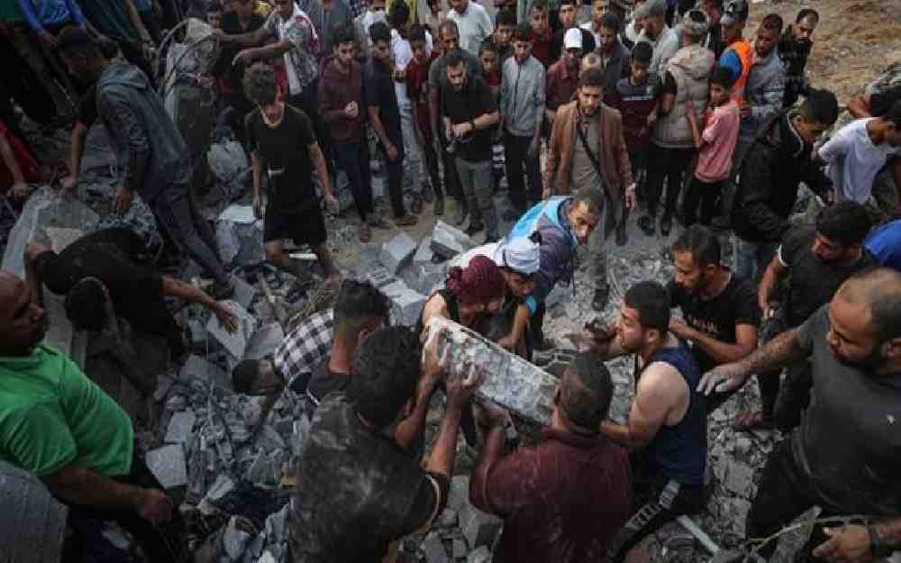 قصف الأهداف المدنية في غزة