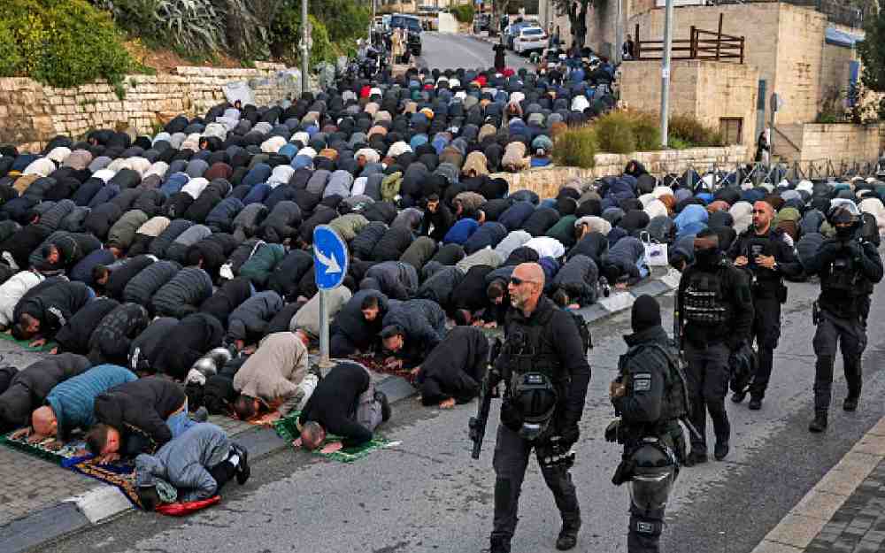 الصلاة في المسجد الأقصى