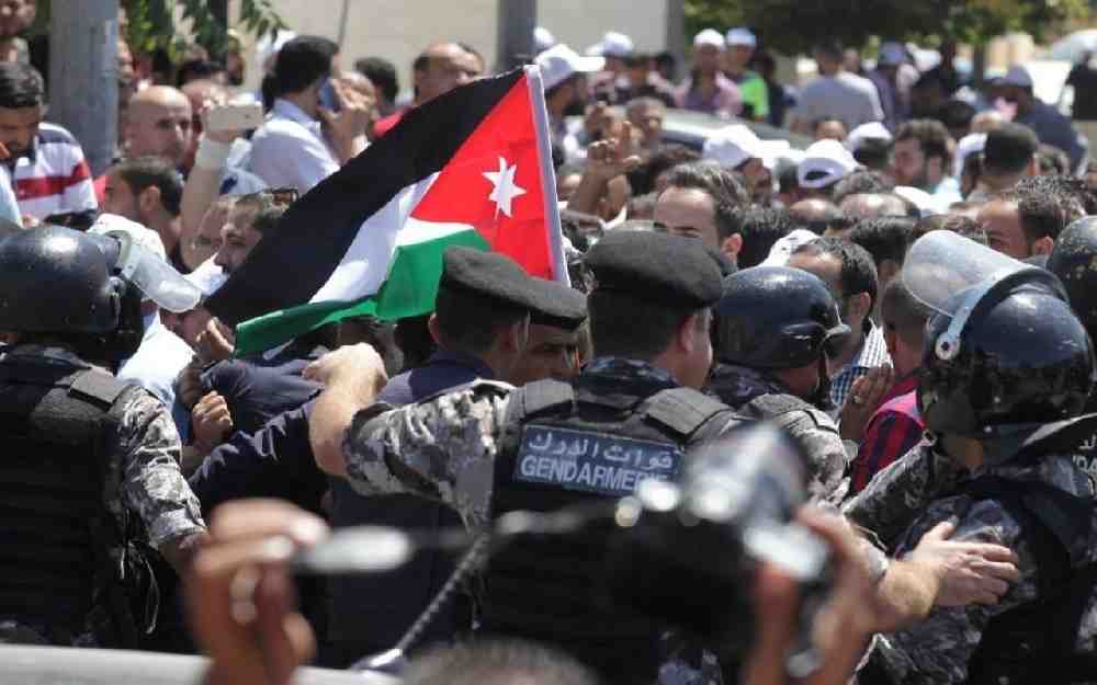 حملة الاعتقالات في الأردن