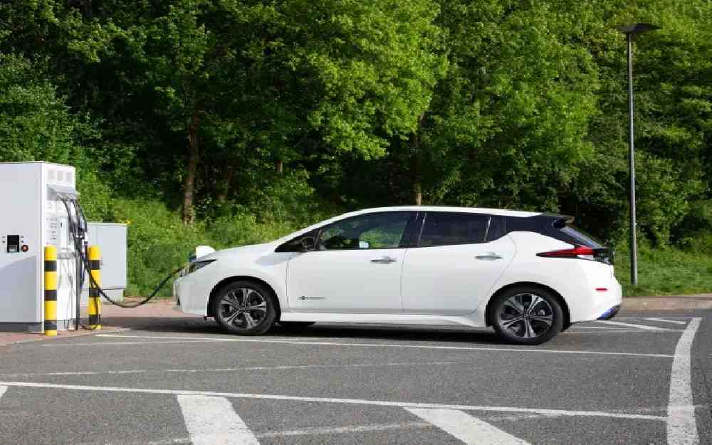 السيارات الكهربائية