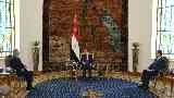 السيسي يلتقي بحفتر