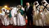 ترامب مع ولي عهد السعودية الأمير محمد بن سلمان